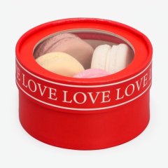 Коробка для сладостей круглая с окном "Love" 12х5 см 9505463